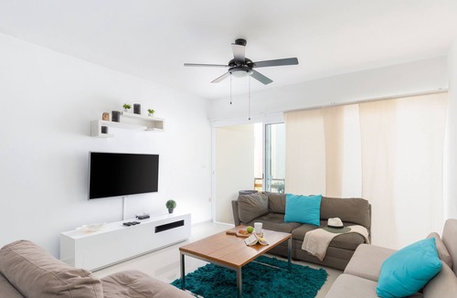 Tohoku Apartment | Phenomenal Combo Of 2 Separate PH 1 | 6BR | Private Jacuzzi | Chic Amenities And Gym | 2 Rooftops