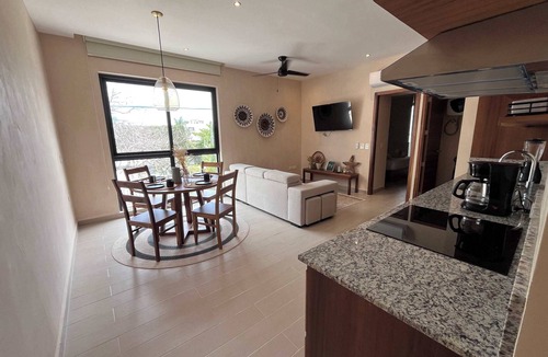 Zazil-ha Condo | Playa Paradise, Rooftop Infinity Pools, Beach Fun