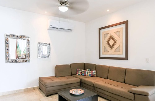 Playacar Condo | Playacar condo in complex w/a gorgeous pool lounge