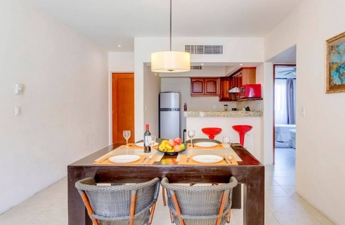 Zazil-ha Apartment | Pool, Gazebo, Parking, 2 Blocks to Beach & 5th Ave