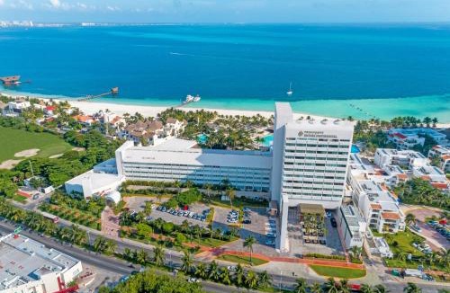 Punta Cancun Resort | Presidente InterContinental Cancun Resort