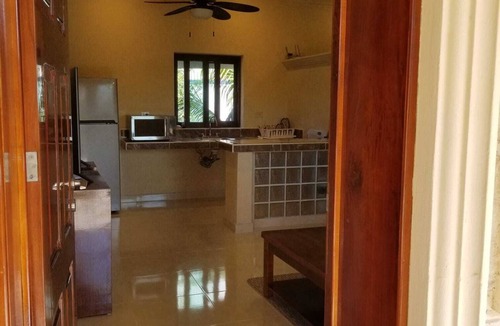 Salina Grande Apartment | Private Comfortable Apartments 5min from Supermarket & Marina