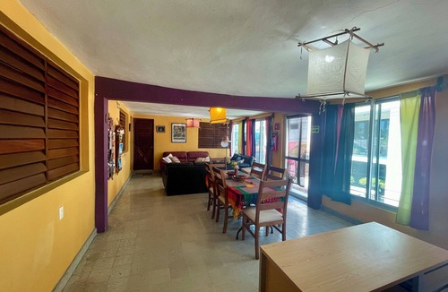 Centro - Supmza 001 Apartment | Private room for 5 people. A/C, TV, Wi-Fi, minibar, kitchen and living. Downtown | Isla Mujeres #1