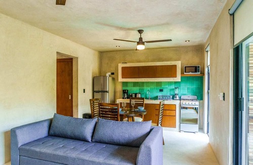 La Veleta Condo | Private Terraces, Full Kitchen, 2 Pools & Parking!