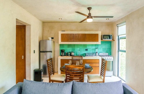 La Veleta Apartment | Private Terraces, Full Kitchen, 2 Pools & Parking!
