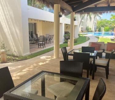 Puerto Aventuras Apartment | Puerto Aventuras Apartment wifi pools barbecue family