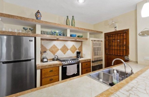 Colonia Andres House | Quiet Street, Corpus Christi Neighborhood