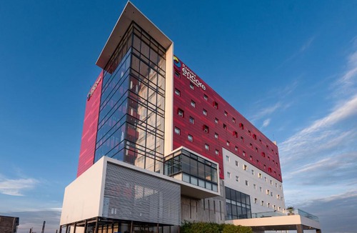 Aguascalientes Hotel | Ramada Encore by Wyndham Aguascalientes