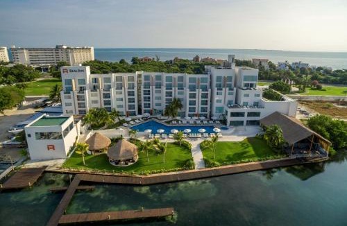 Zona Hotelera Hotel | Real Inn Cancún