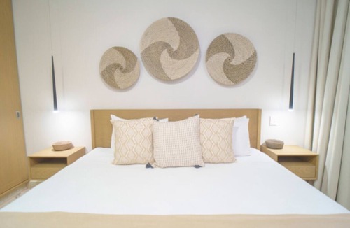 Downtown Hotel | Refresh & Unwind – 3 Prime Suites w/Modern Touches Near City Life