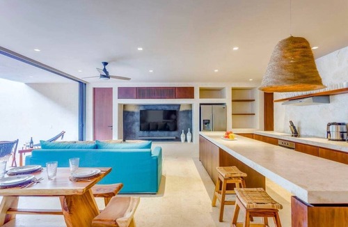 Zama Condo | Relaxing Jungle Retreat with Private Pool & Patio