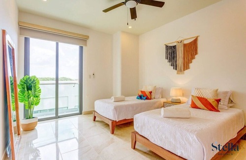 Ejidal Condo | Residential Stay, Pool, Gym, 7min from Beach!