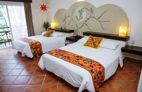 Gonzalo Guerrero Hotel | Riviera del Sol Amazing Double Queen Deluxe Suite 203