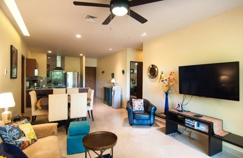 Gonzalo Guerrero Condo | Rooftop Pool and Private Terrace Near Beach
