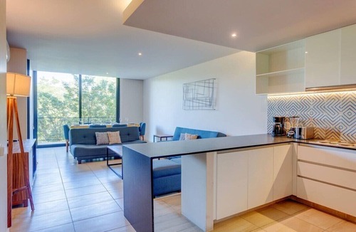 Ejidal Apartment | Rooftop Pool | Private Balcony | Gym | Fast WiFi