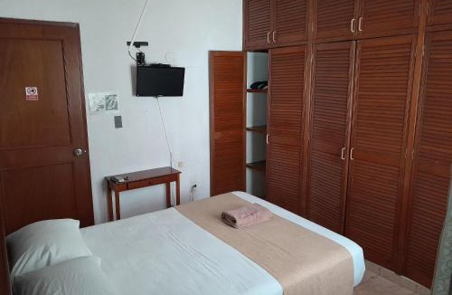 Downtown Cancun House | Room in Cancun Stadium