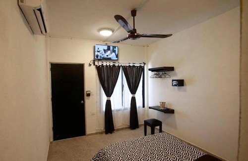 Downtown Cancun House | Room in Lodge - rooms the batey