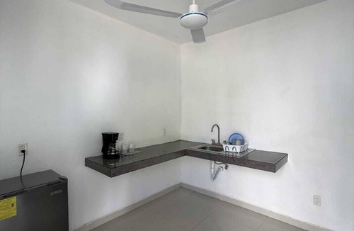 Xul-Ha Apartment | Room with double bed + single bed in Xul-Ha