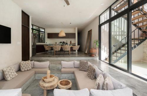 Tulum City Center Villa | Round Luxury Villa Private Pool & Jungle rooftop 2B