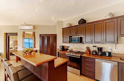 Centro Condo | Sale! Stunning Ocean Views! Pvt Delxue Rooftop | Beach Club Service | Steps to 5th Ave & Maid