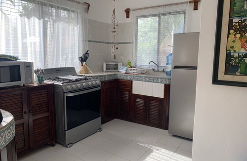 Puerto Morelos Apartment | Señor Pedro Suite - spacious one bedroom located one block from the beach