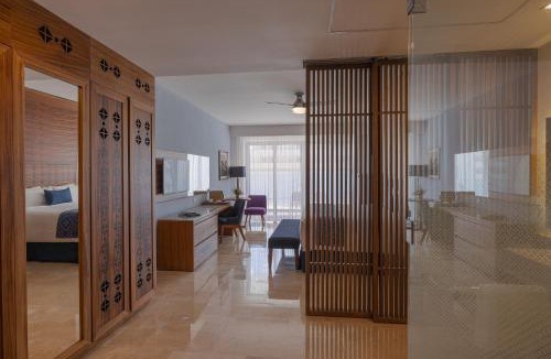 Puerto Morelos Resort | Sensira Resort & Spa Riviera Maya All Inclusive