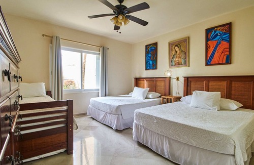 Puerto Aventuras Apartment | Serene & Beachfront Apartment | Shared Pool, Garden & Terrace | Fancy Amenities
