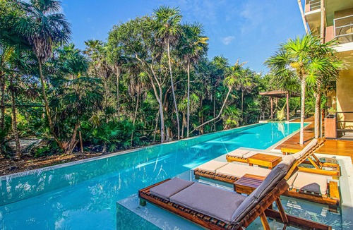 Tulsayab Apartment | Serene retreat near beaches with an amazing pool, patio, & kitchenette