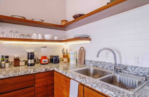 Colonos Cuzamil Apartment | Serviced One Bedroom Apartment Adult-Only Oasis Starlink Bikes Pool #5