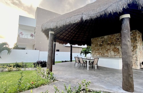 Villa Juarez House | Sevilla House-Near Xcalacoco Beach