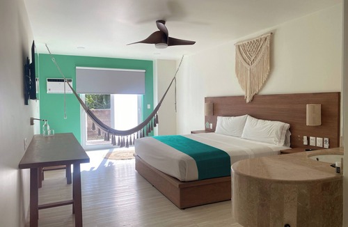 Ek Balam Village Hotel | Siente Tulum Hotel & Cenote Club