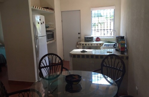 Chan Chemuyil House | Simple Living in Paradise