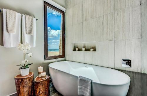 Chacalal Villa | Sofi Beachfront villa in Tankah Bay!
