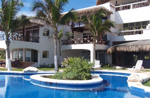 Akumal Condo | Spacious Akumal Condo, Beautiful View and Pool in Elegant Comfy Mi Casa del Mar