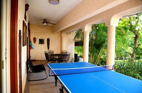 Playacar House | Spacious and elegant vacation home for 6 people in a private condominium