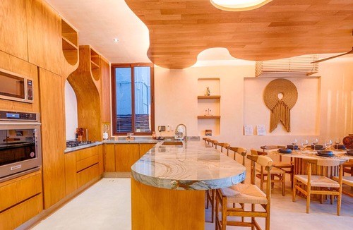 Akumal Villa | Spacious luxury in this 7 bedroom villa, 2 pools and so much more!