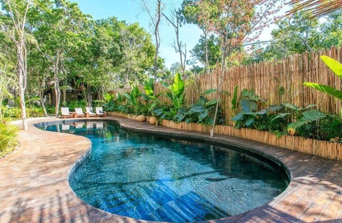 Zama Condo | Spacious Villa, Private Rooftop Pool & Free Bikes