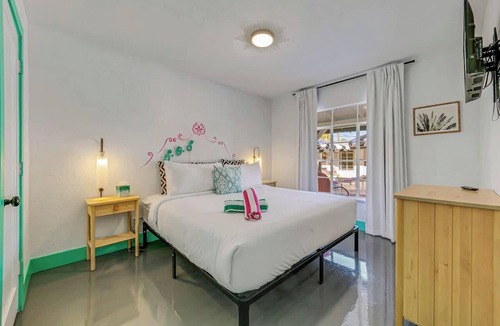 Tahquitz River Estates Hotel | Spirit of Sofia Villas 11BR Private Group Buyout