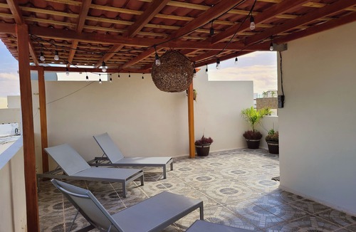 Luis Donaldo Colosio House | Steps from the beach 3-bedroom plus loft bedroom townhome, WiFi, AC & roof top.