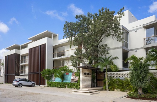 Tulum Apartment | Studio for 3 with terrace and pool access @ ARUNA