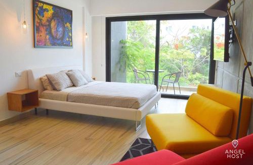 Luis Donaldo Colosio House | Studio on 5th, PVT Balcony, Oceanview Roof Pool