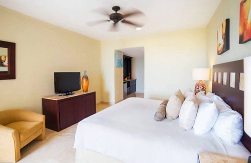 Salina Grande Resort | Studio Villa del Palmar Cancun Luxury Beach Resort & Spa