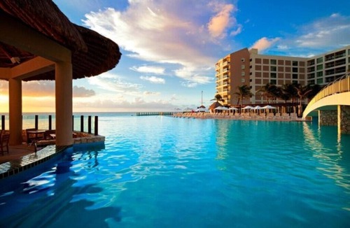 Zona Hotelera Hotel | Studio @ Westin Lagunamar Ocean Resort Cancun - November 22-29, 2026
