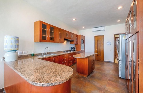 Akumal Villa | Stunning Caribbean View with Entrance to Yal-ku Lagoon Akumal