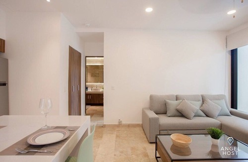 Zazil-ha Condo | Stylish Condo | Oceanview Pool | Gym | Near Beach