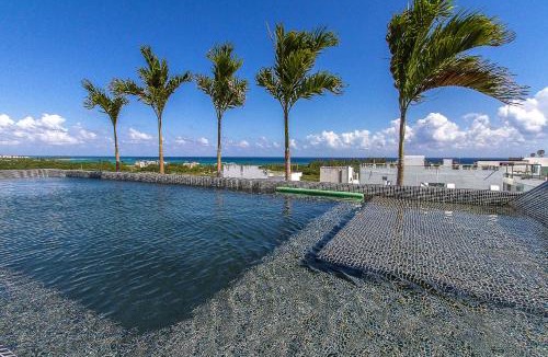 Luis Donaldo Colosio Apartment | Stylish studio on the 5th Ave of Playa del Carmen
