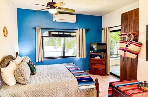 Puerto Morelos Apartment | Suite #3 / Cozy studio just steps to the beach, inc's bikes.
