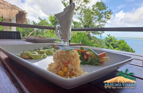 Bacalar Hotel | Suites Pancho Villas Bacalar - Lagoon View