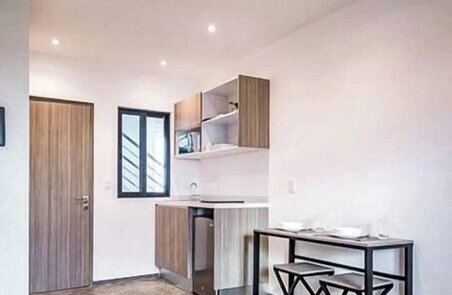 Zazil-ha Apartment | ~ Sunny & Private Studio ~ Pool + Rooftop Lounge ~ Minutes from the Beach Beaches & 5th Avenue!