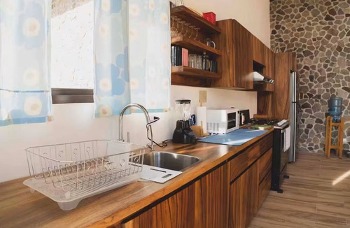 Santa Cruz La Laguna Ski Chalet | Sunrise Chalet. Impresionante casa moderna frente al lago